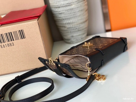 VERTICAL TRUNK LOUIS POCHETTE VUITTON 0114